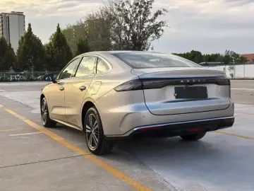 2026 Geely Galaxy Stellar 6 с пробегом 4 000 км