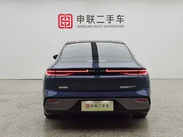 2025 Geely Galaxy Xingyao 8 с пробегом 3 800 км