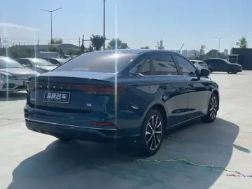 2026 Geely Classic Emgrand с пробегом 2 000 км