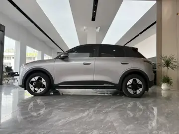2026 Geely Starry Wish с пробегом 7 000 км