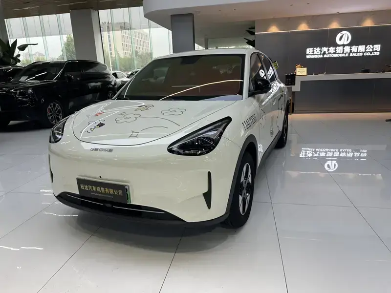 2026 Geely Starry Wish с пробегом 11 400 км
