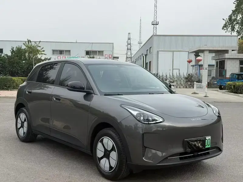 2025 Geely Starry Wish с пробегом 19 000 км