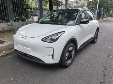 2025 Geely Starry Wish с пробегом 10 400 км