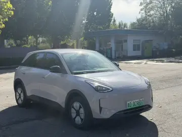 2025 Geely Starry Wish с пробегом 11 000 км