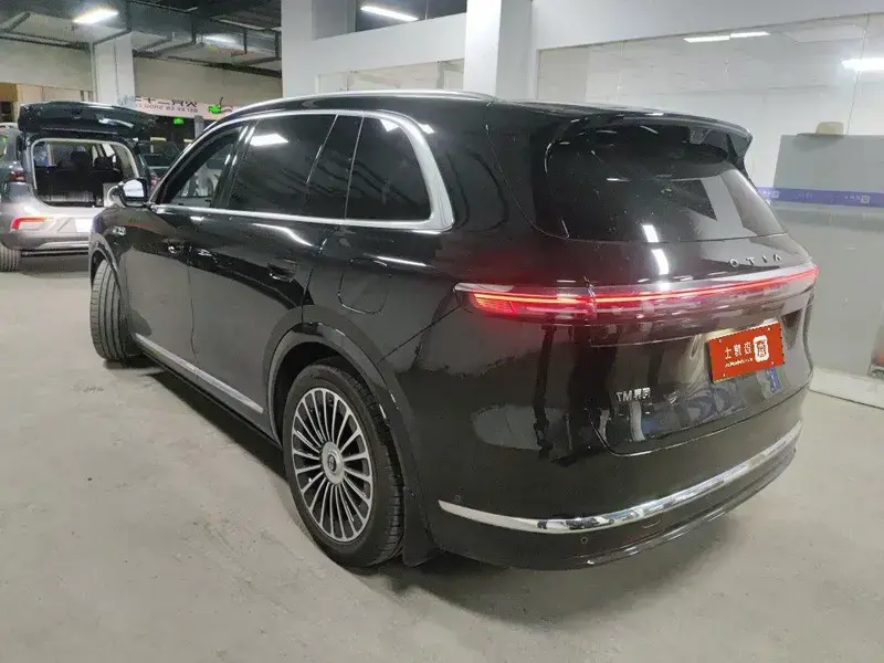 2026 Aito AITO M7 с пробегом 15 000 км
