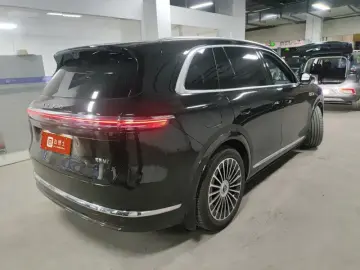 2026 Aito AITO M7 с пробегом 15 000 км