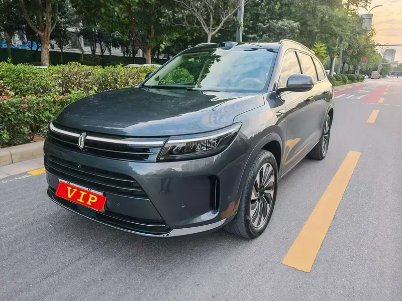 2024 Aito AITO M7 с пробегом 39 000 км