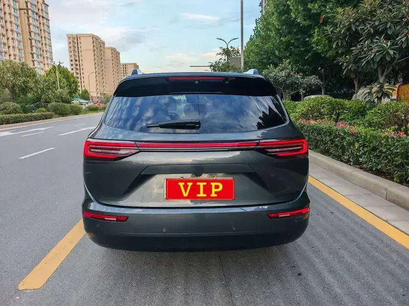 2024 Aito AITO M7 с пробегом 39 000 км