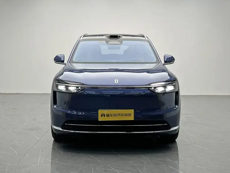 2026 Aito AITO M7 с пробегом 10 900 км