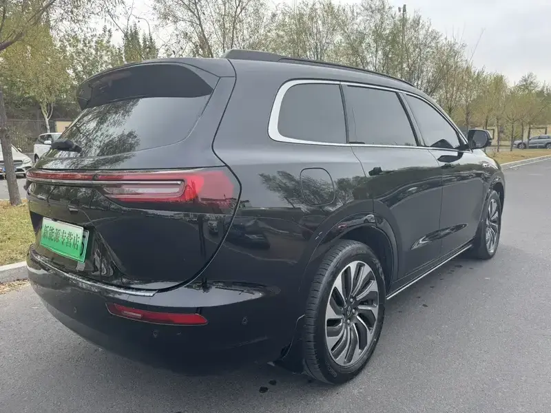 2024 Aito AITO M7 с пробегом 62 000 км