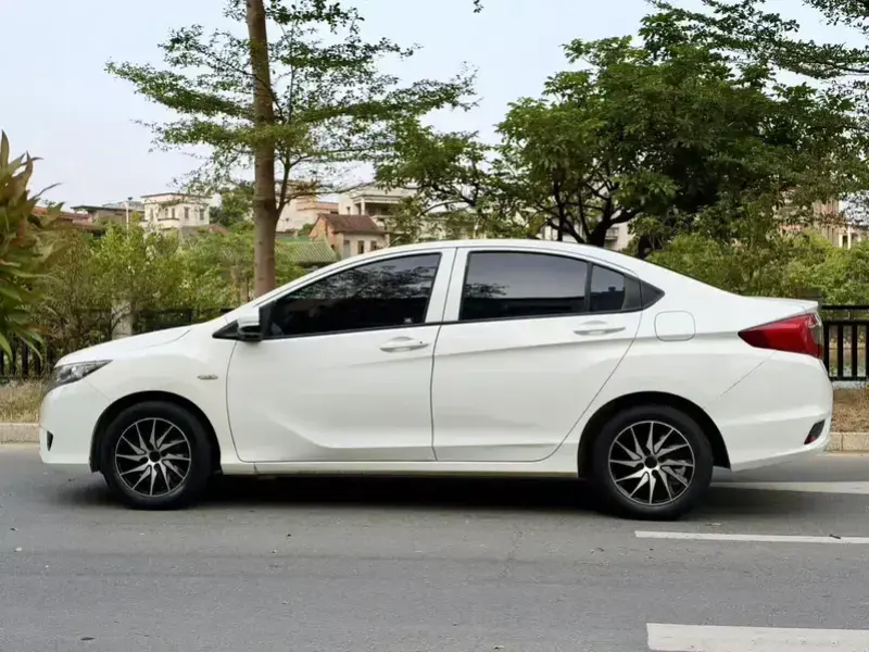 2016 Honda Greiz с пробегом 130 000 км