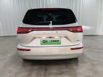 2024 Aito AITO M7 с пробегом 50 000 км