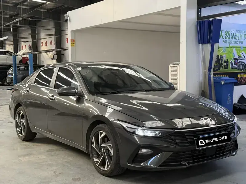 2023 Hyundai Elantra Plug-in Hybrid с пробегом 29 000 км