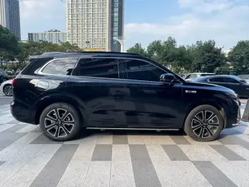 2024 Aito AITO M7 с пробегом 24 000 км
