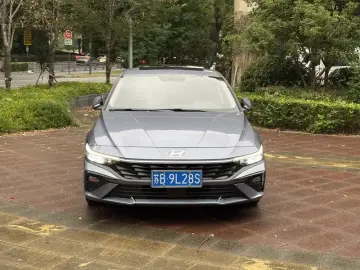 2023 Hyundai Elantra Plug-in Hybrid с пробегом 50 000 км