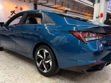 2022 Hyundai Elantra Plug-in Hybrid с пробегом 28 000 км