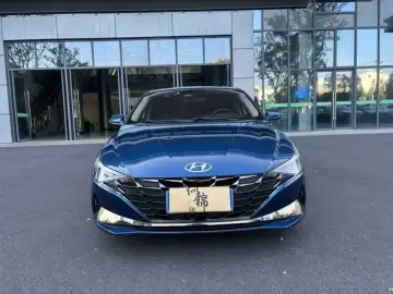 2021 Hyundai Elantra Plug-in Hybrid с пробегом 40 000 км