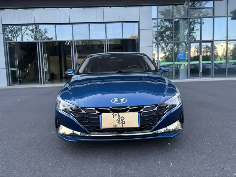 2021 Hyundai Elantra Plug-in Hybrid с пробегом 40 000 км
