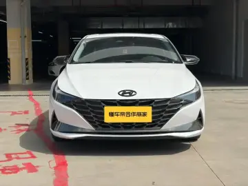 2021 Hyundai Elantra Plug-in Hybrid с пробегом 74 000 км