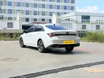2021 Hyundai Elantra Plug-in Hybrid с пробегом 74 000 км