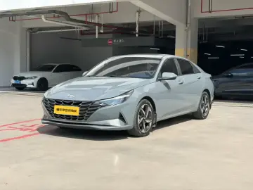 2021 Hyundai Elantra Plug-in Hybrid с пробегом 72 000 км