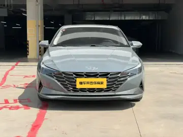 2021 Hyundai Elantra Plug-in Hybrid с пробегом 72 000 км