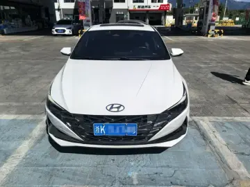 2021 Hyundai Elantra Plug-in Hybrid с пробегом 61 000 км