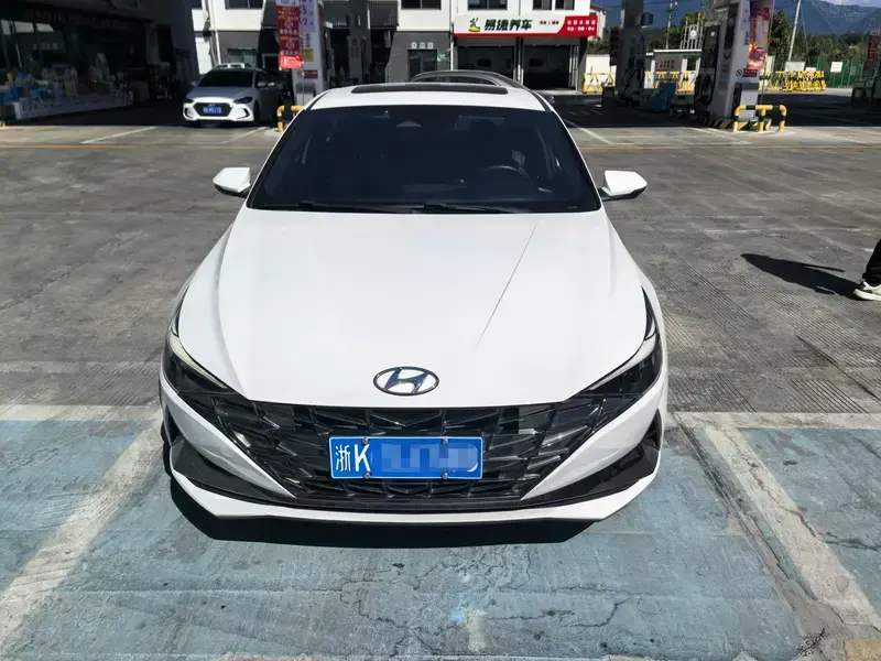 2021 Hyundai Elantra Plug-in Hybrid с пробегом 61 000 км