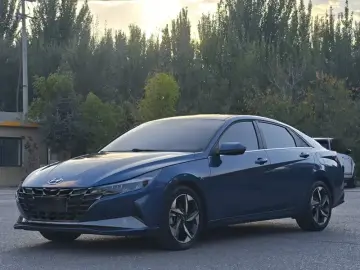 Hyundai Elantra Plug-in Hybrid