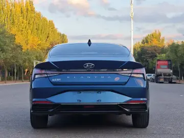 2021 Hyundai Elantra Plug-in Hybrid с пробегом 80 000 км