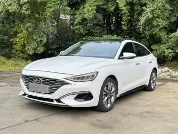 Hyundai Fista EV