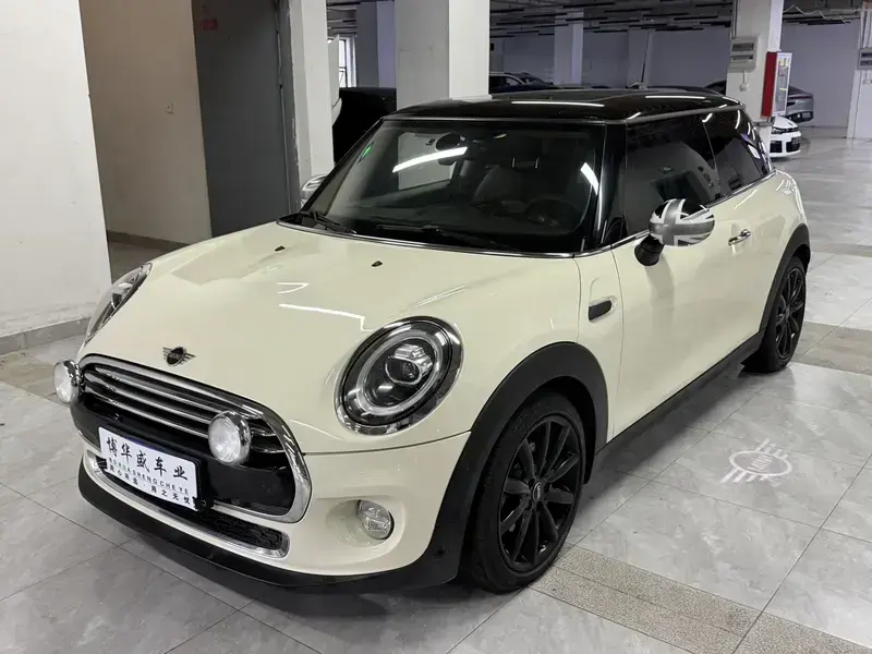 2019 Mini Electric MINI COOPER с пробегом 70 000 км