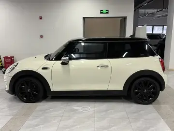2019 Mini Electric MINI COOPER с пробегом 70 000 км