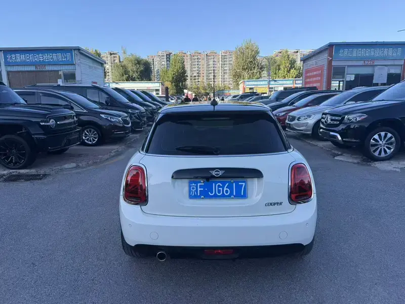 2019 Mini Electric MINI COOPER с пробегом 120 000 км