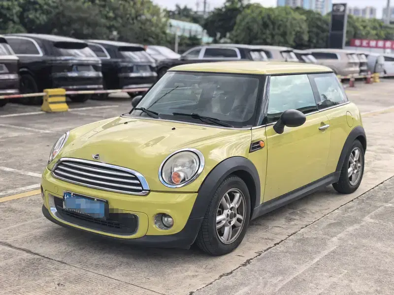 2011 Mini MINI с пробегом 175 000 км