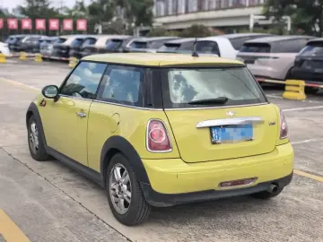 2011 Mini MINI с пробегом 175 000 км