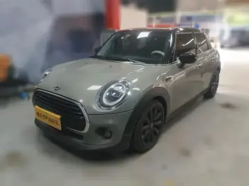 2021 Mini MINI с пробегом 62 600 км