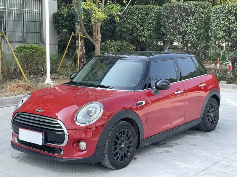 2016 Mini Electric MINI COOPER с пробегом 70 000 км