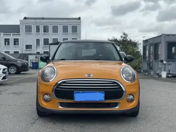 2014 Mini MINI с пробегом 112 000 км