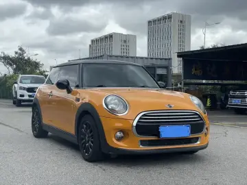 2014 Mini MINI с пробегом 112 000 км