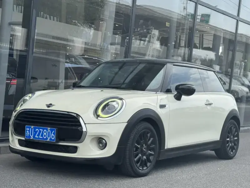 2019 Mini MINI с пробегом 48 000 км