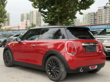 2016 Mini Electric MINI COOPER с пробегом 59 000 км