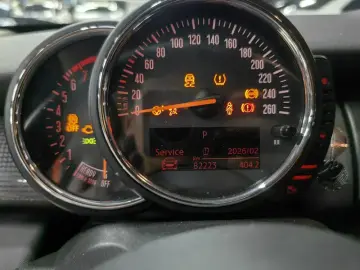 2016 Mini Electric MINI COOPER с пробегом 82 000 км