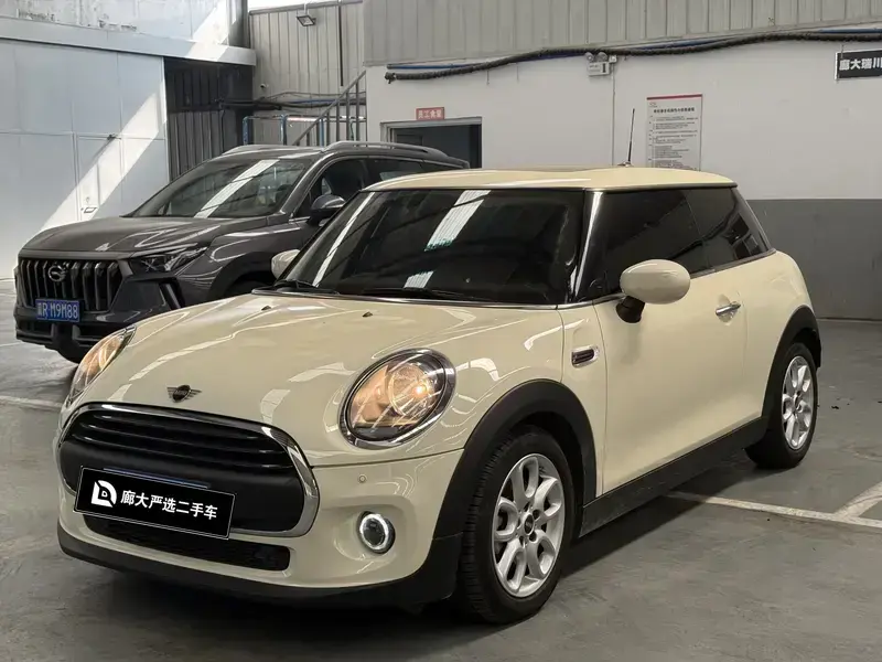2019 Mini Electric MINI COOPER с пробегом 38 000 км
