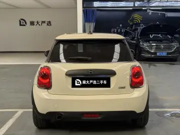 2019 Mini Electric MINI COOPER с пробегом 38 000 км