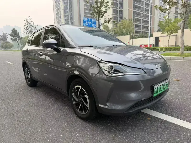 2022 Hozon Nezha V с пробегом 80 000 км