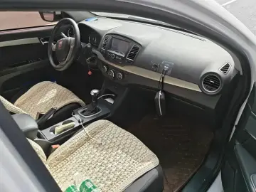 2015 Roewe 350 с пробегом 48 000 км