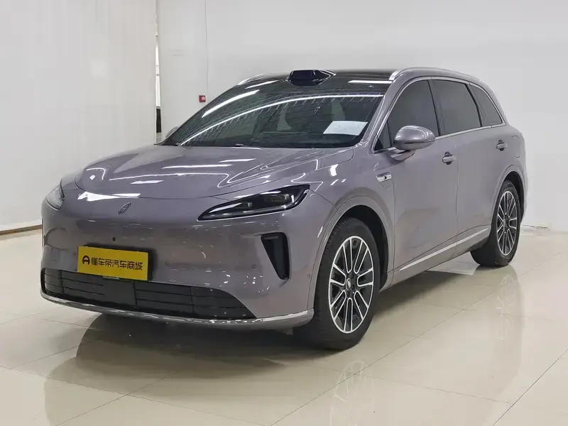 2025 Stelato SUV с пробегом 17 200 км