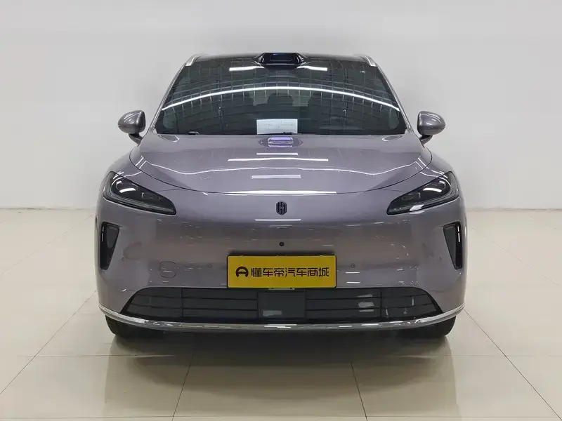 2025 Stelato SUV с пробегом 17 200 км