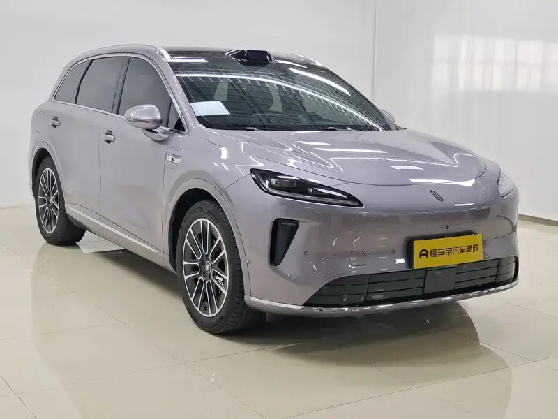 2025 Stelato SUV с пробегом 17 200 км